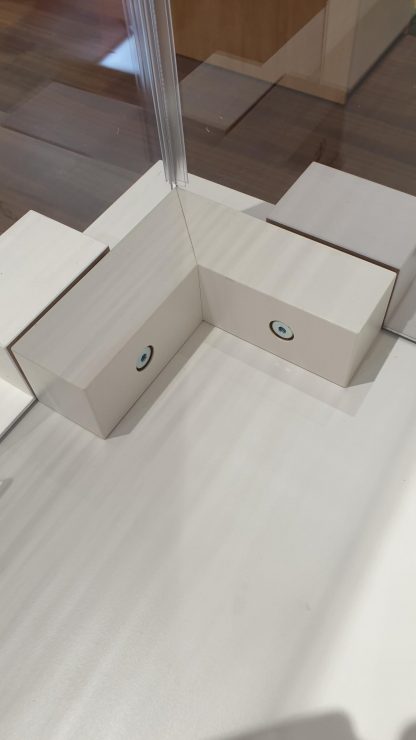 Eckverbindung für mobilen Spuckschutz – Bild 2